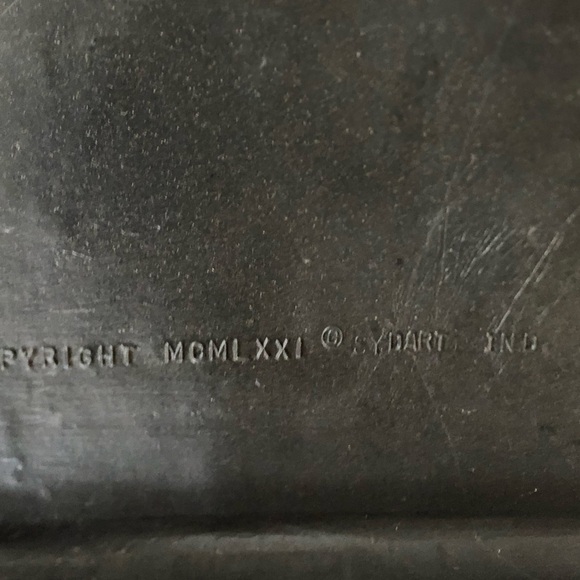 Vtg 70s Girl Spinning Yarn Wall Art - Picture 8 of 15